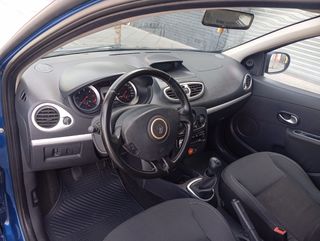 Renault Clio 2010