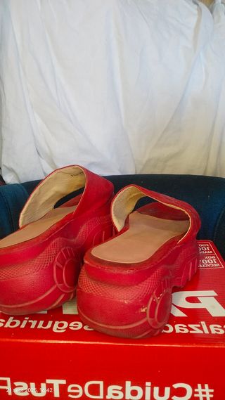Sandalias de plataforma rojas