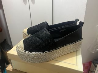 Zapatos de tela con plataforma esparto