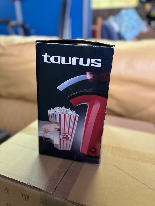 Máquina palomitas Taurus 1100W + caja
