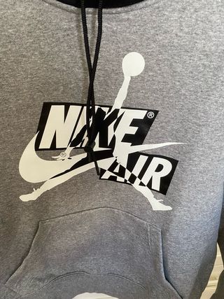 Sudadera Nike Air Jordan Gris y Negra