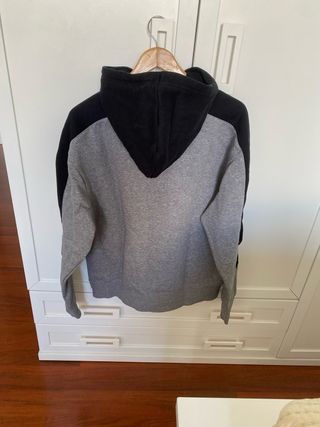Sudadera Nike Air Jordan Gris y Negra