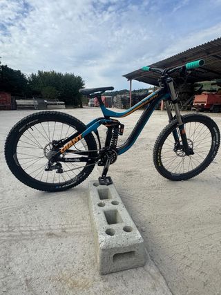 Bicicleta Giant Glory
