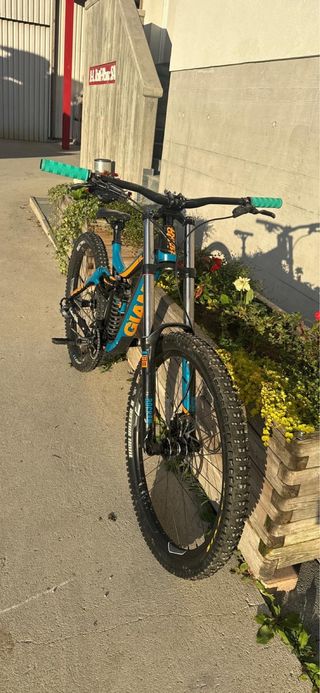 Bicicleta Giant Glory