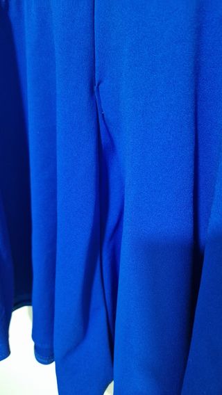 Mono azul con volantes talla única