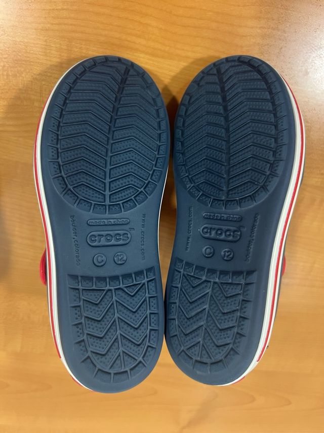 Crocs niño chanclas y sandalias Talla 28/29