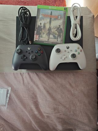 Xbox One X 1TB + 2 Controles + Juego Division 2