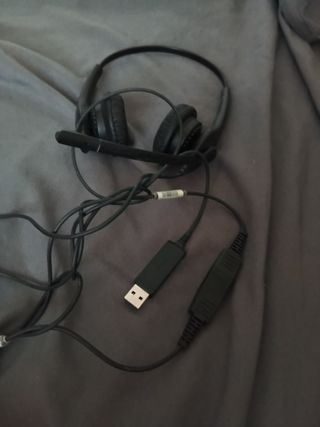 Auriculares con micrófono USB