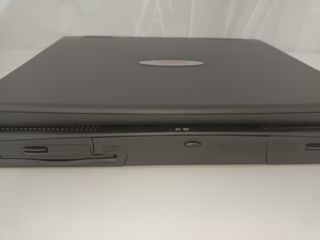 Portátil Compaq Armada 1700 PII W98 SE