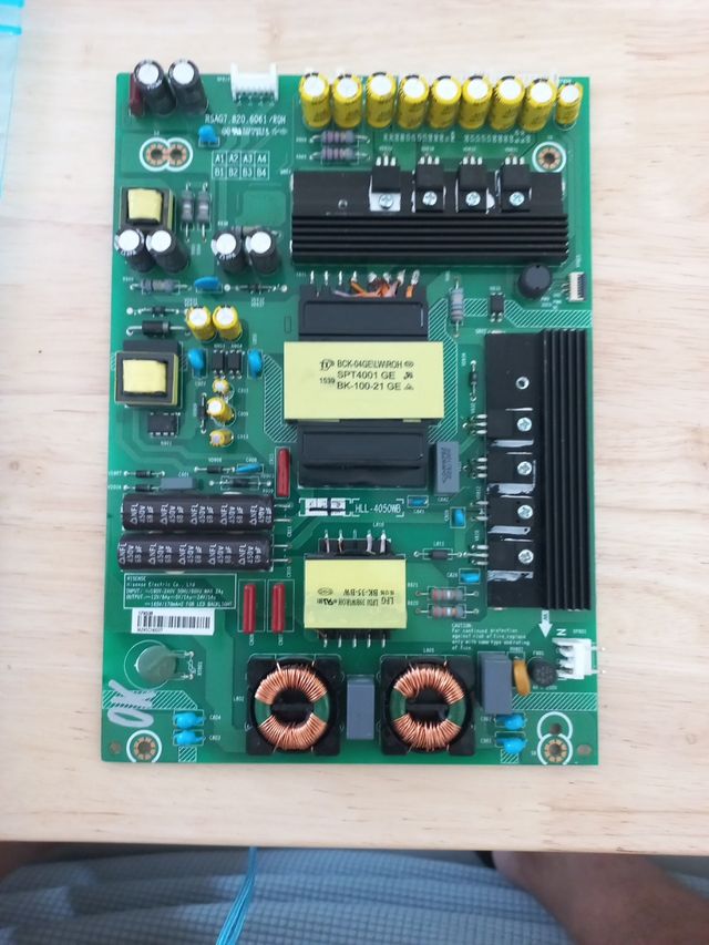 Alimentatore TV Hisense HLL-4050WB