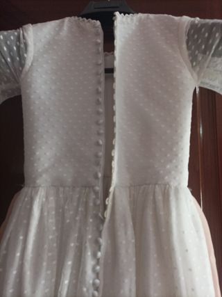 Vestido de comunión blanco con flores 