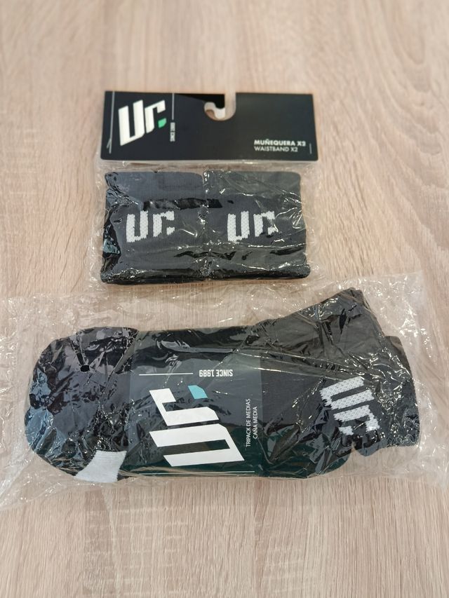 Combo Muñequeras y Calcetines Urich Pádel