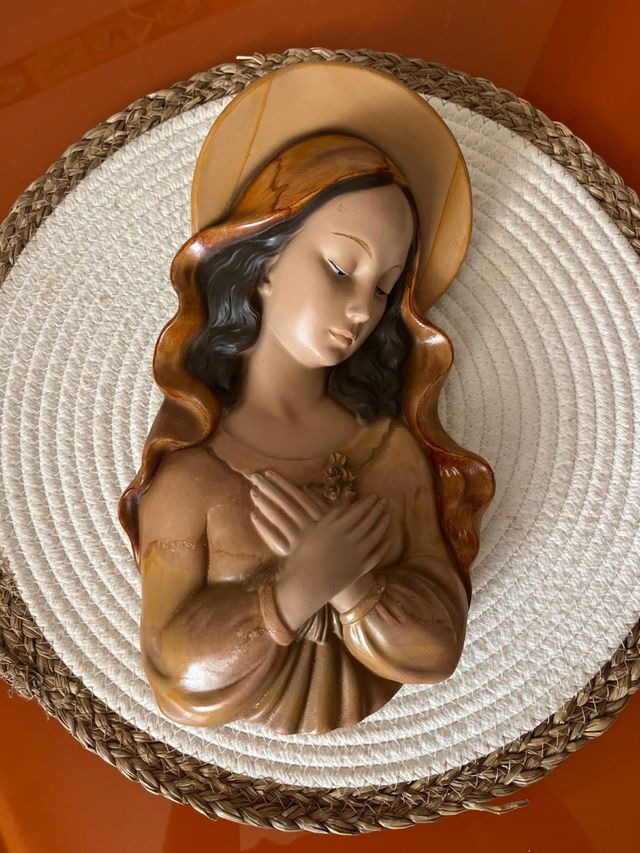 Figura Virgen María estilo vintage año 1990