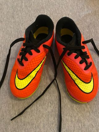 Botas de futbol niño