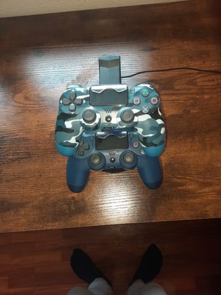 Estación Carga Mandos PS4