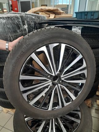 Kit Cerchi Lega 17 Gomme Invernali