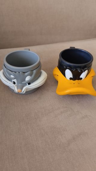 2 Tazas Looney Tunes