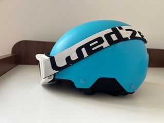 Casco y gafas de esquí para niños