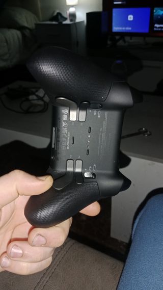 Xbox Series X con Mando Pro Elite