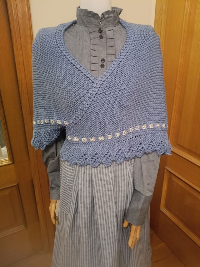 Eskuz egindako tokilla/ Toquilla hecha a mano