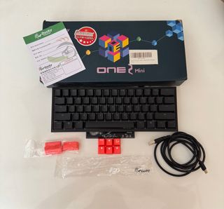 Teclado 60% Ducky One 2 Mini Edición 2019