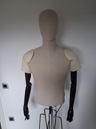 Maniquí de Hombre Sastre