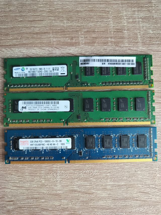 3x Memorias RAM DDR3 2GB 1333MHz