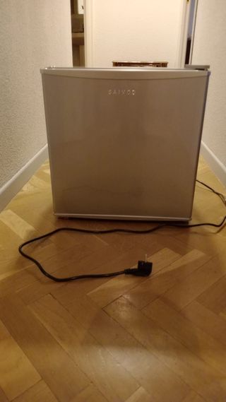 Mini Frigorífico SAIVOD FSM614S