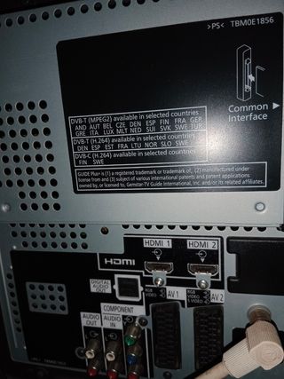 Televisión Panasonic 42 pulgadas.