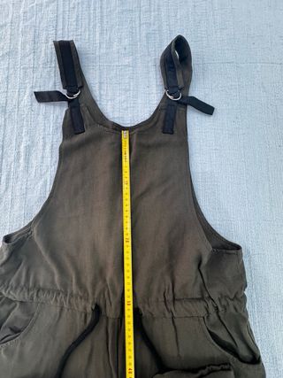 Mono largo caqui con cordón