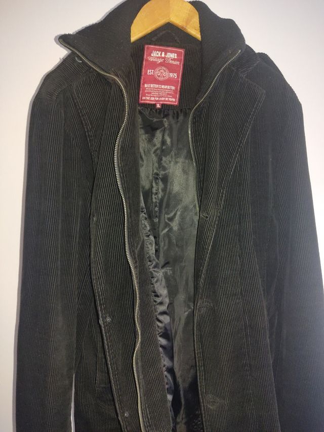 Jack & Jones Parka negra de pana 3/4