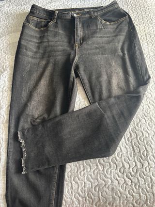 Pantalón vaquero mujer negro