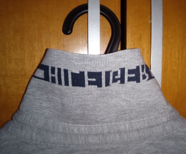 Polo Tommy Hilfiger Gris Talla S