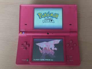 Nintendo DSi rosa fucsia
