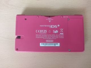 Nintendo DSi rosa fucsia