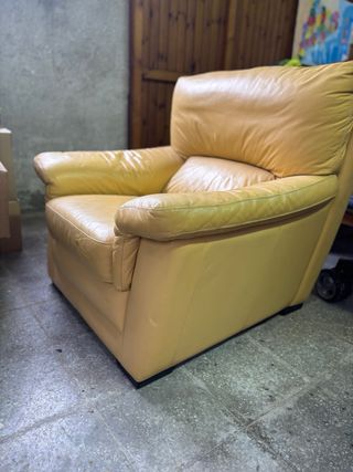Sofá y sillón Natuzzi Piel Beige