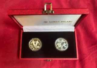 2 Monedas 10 Yuan China 1993 Fútbol