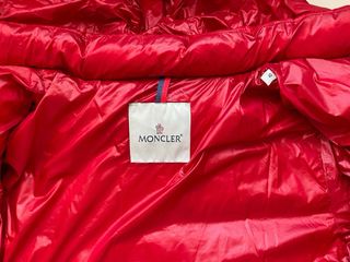Chaqueta de Plumas Moncler Roja Talla 12 años