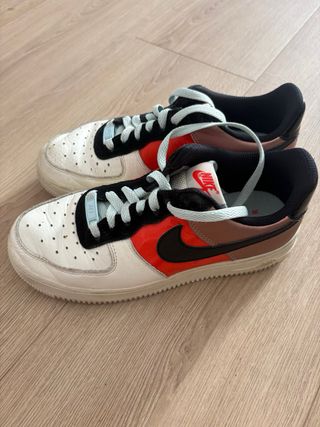 Zapatillas Nike Air Force 1 Rojas y Blancas