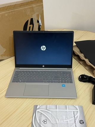 Portátil HP Gris