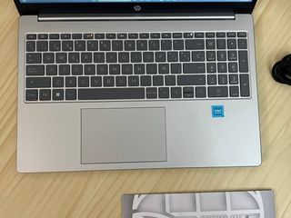 Portátil HP Gris