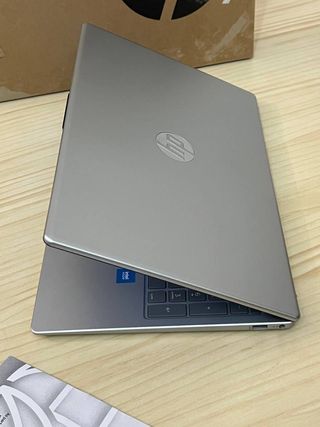 Portátil HP Gris