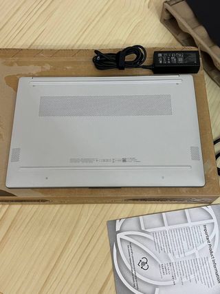 Portátil HP Gris