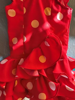 Traje de Flamenca Rojo con Lunares Blancos