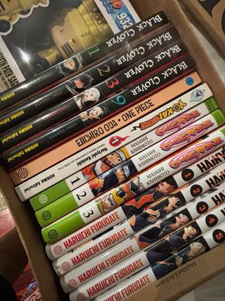 Lote mangas + Funko pop