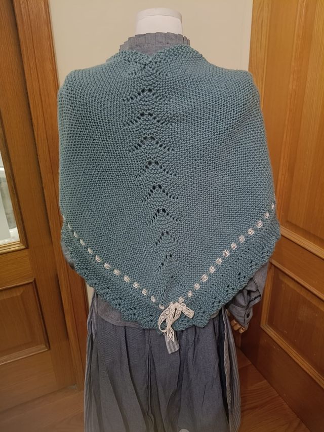 Eskuz egindako tokilla/ Toquilla hecha a mano