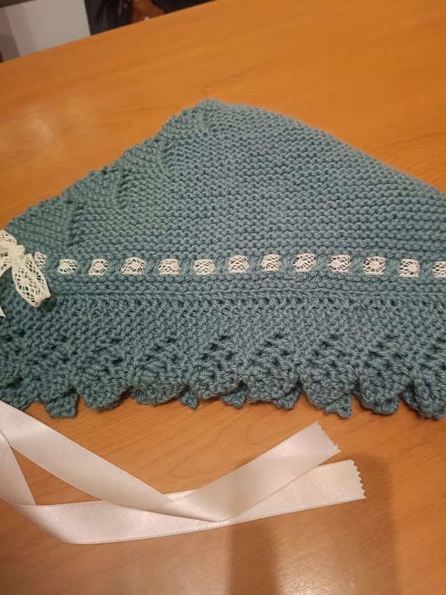 Eskuz egindako tokilla/ Toquilla hecha a mano