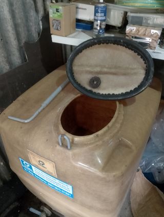 Depósito de fibra 300l de vino