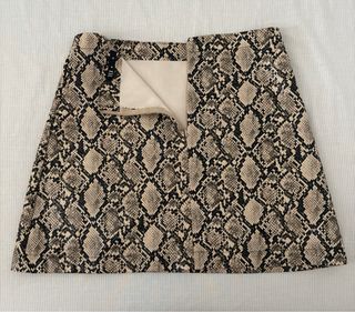 Minifalda efecto piel serpiente Talla S