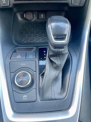 Toyota Rav4 AWD 4x4 Hibrid 